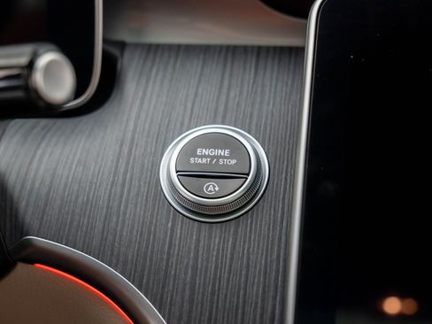 Certified 2024 Mercedes-Benz CLE 450 4MATIC Coupe image 22