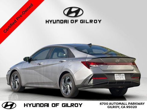 Certified 2025 Hyundai Elantra Sport FWD image 3