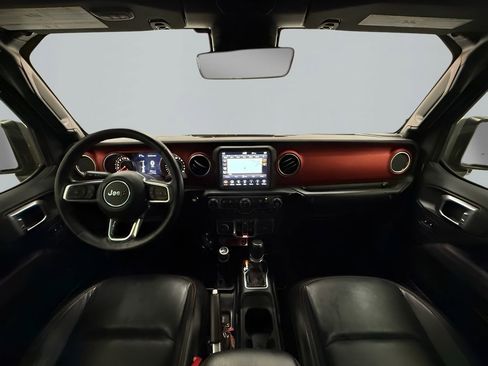 Used 2020 Jeep Gladiator Rubicon image 15
