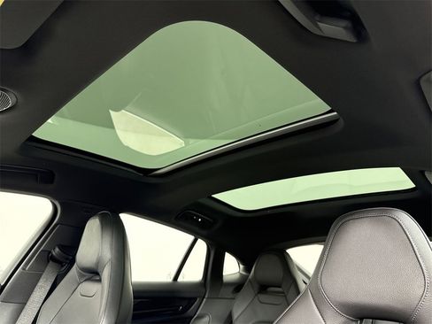 New 2026 Porsche Panamera image 41