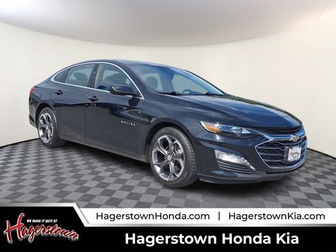 Used 2024 Chevrolet Malibu LT FWD image 1
