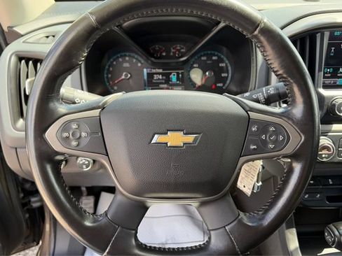 Used 2016 Chevrolet Colorado Z71 AWD/4WD image 16