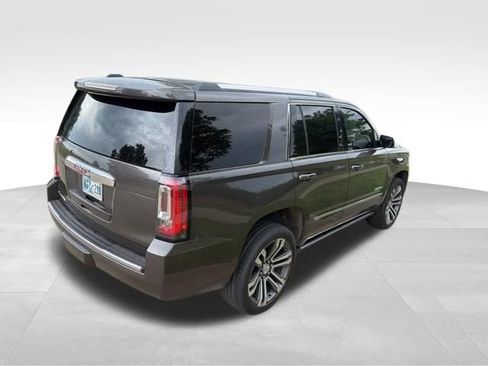 Used 2019 GMC Yukon Denali w/ Denali Ultimate Package AWD/4WD image 3