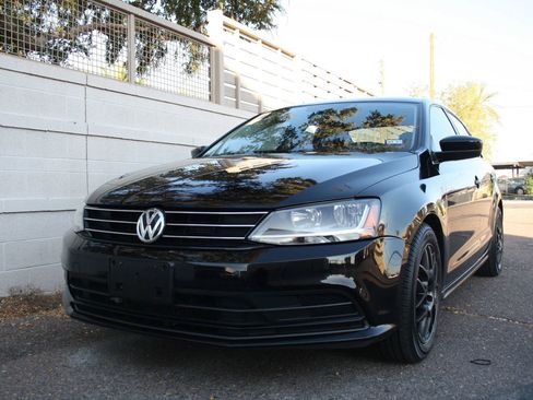Used 2017 Volkswagen Jetta S image 20