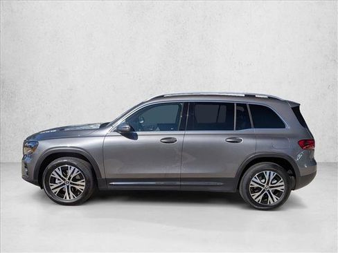 New 2026 Mercedes-Benz GLB 250 image 4