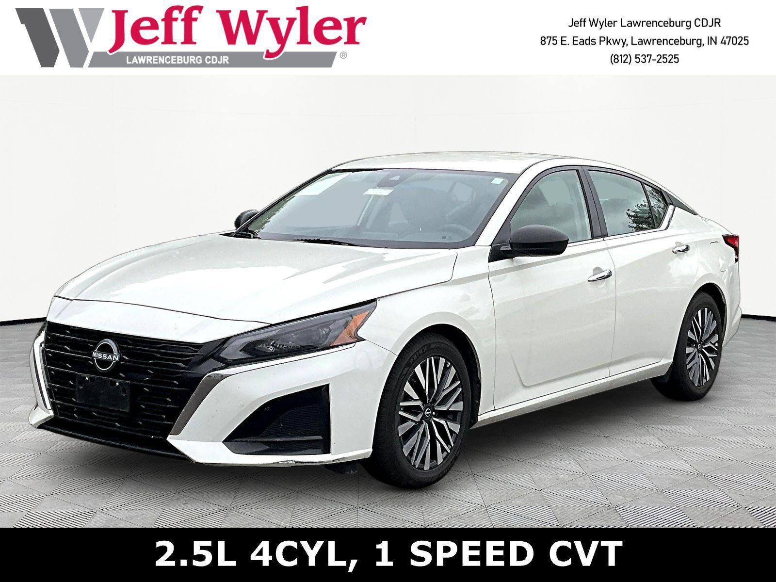 Used 2025 Nissan Altima 2.5 SV FWD image 1