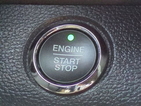 Used 2022 Ford F250 Platinum w/ Tremor Off-Road Package image 29