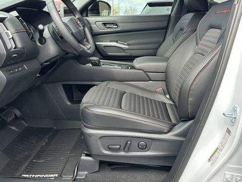 New 2026 Nissan Pathfinder Rock Creek AWD/4WD image 10