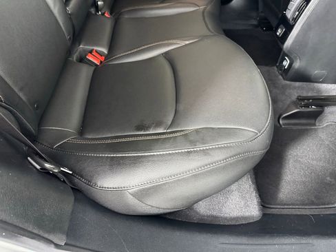 Used 2024 Jeep Compass Limited image 26