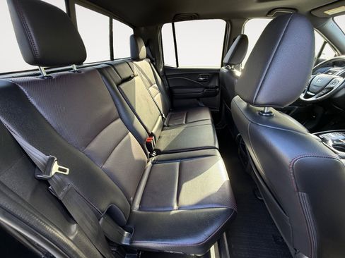 Used 2022 Honda Ridgeline Black Edition image 18