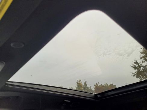 New 2026 Ford Explorer ST-Line w/ ST-Line Street Pack image 18