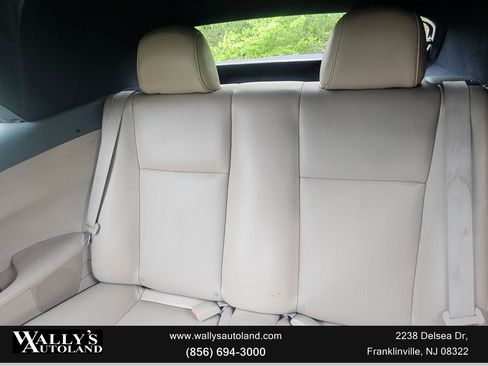 Used 2006 Toyota Solara SLE FWD image 28