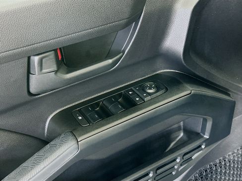 Used 2025 Toyota 4Runner SR5 image 15