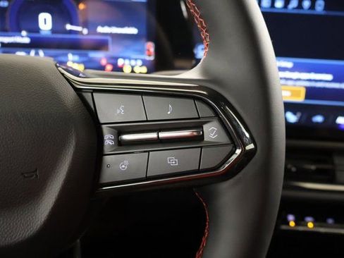 New 2026 Chevrolet Equinox EV RS image 17