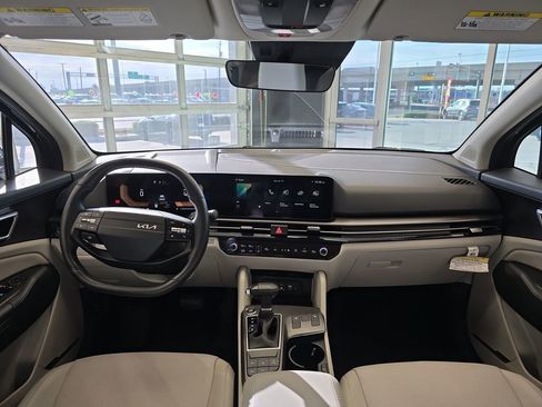 Used 2026 Kia Sportage EX image 16