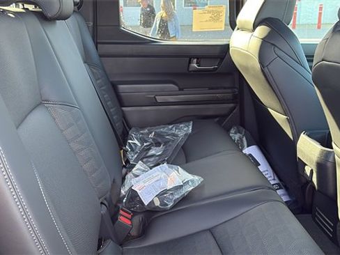 New 2025 Toyota Tacoma TRD Off-Road image 28