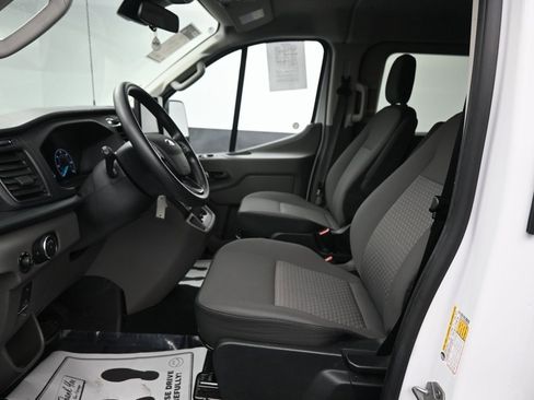 Used 2024 Ford Transit 350 XLT image 27