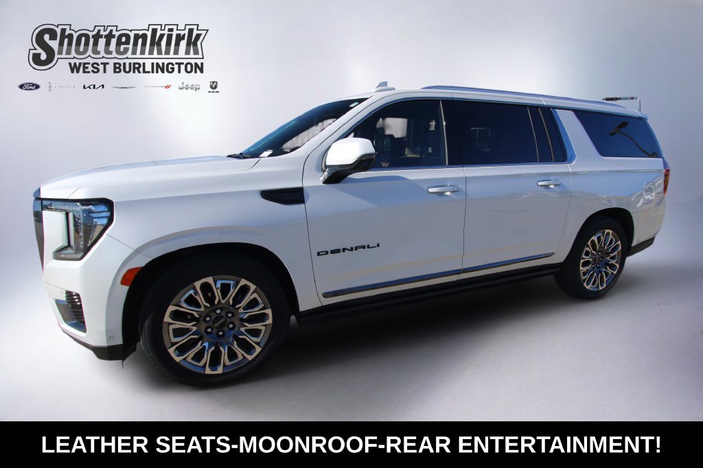 Used 2024 GMC Yukon XL Denali Ultimate AWD/4WD image 1