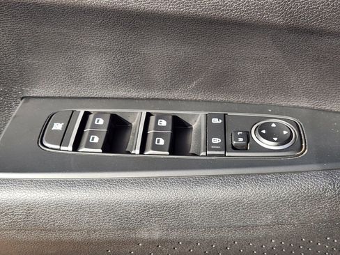 Used 2023 Kia Forte LXS w/ LXS Technology Package image 28