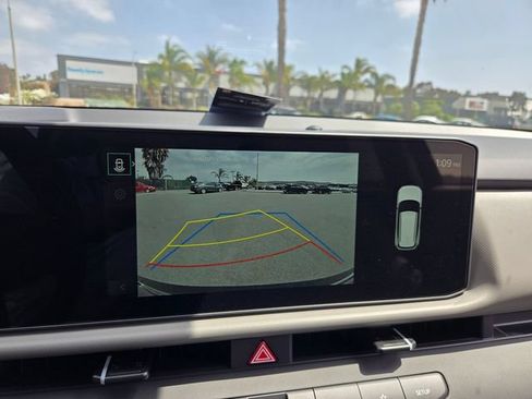 New 2027 Kia Seltos S FWD image 9