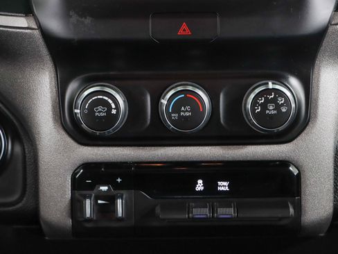 Used 2023 RAM 2500 Tradesman AWD/4WD image 21