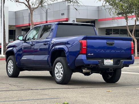 Certified 2024 Toyota Tacoma SR5 image 7