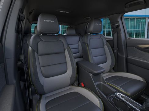 New 2026 Chevrolet TrailBlazer ACTIV w/ Driver Confidence Package FWD image 17