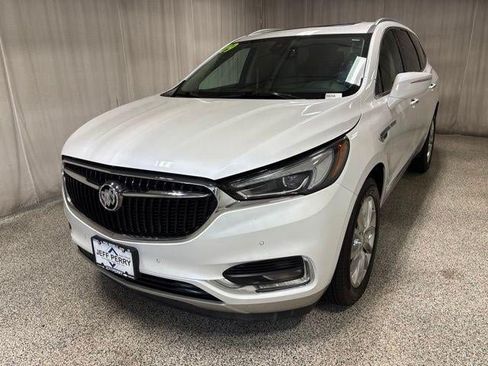 Used 2019 Buick Enclave Premium w/ Experience Buick Package AWD/4WD image 7
