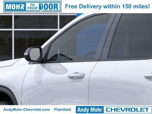 New 2026 Chevrolet Traverse LT image 12