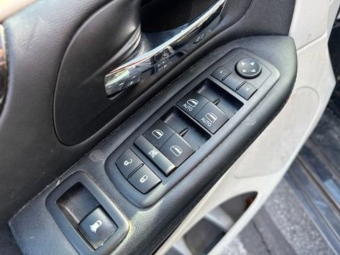 Used 2017 Dodge Grand Caravan SE w/ Power Window Group image 21