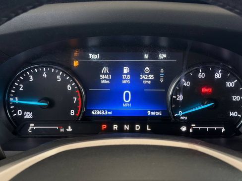 Used 2022 Ford Explorer XLT w/ Equipment Group 202A RWD image 31