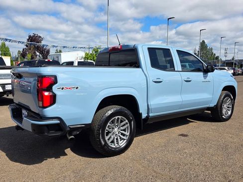 Used 2025 Chevrolet Colorado LT w/ LT Convenience Package AWD/4WD image 28