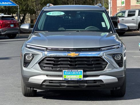 New 2026 Chevrolet TrailBlazer LT w/ Convenience Package FWD image 8