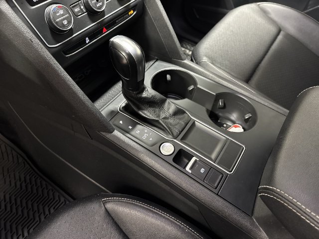 Used 2021 Volkswagen Atlas SE FWD image 20