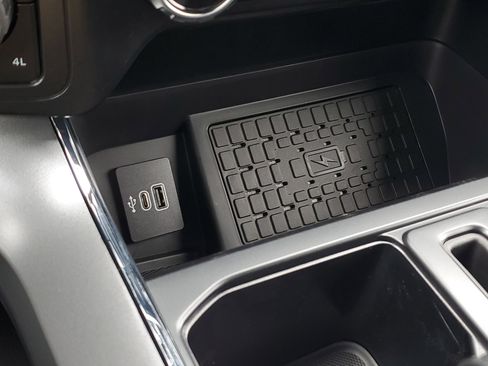 New 2025 Ford F150 XLT w/ Equipment Group 303A High image 27