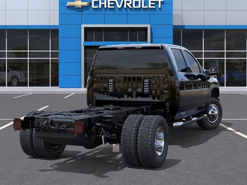 New 2026 Chevrolet Silverado 3500 LT w/ Convenience Package AWD/4WD image 4