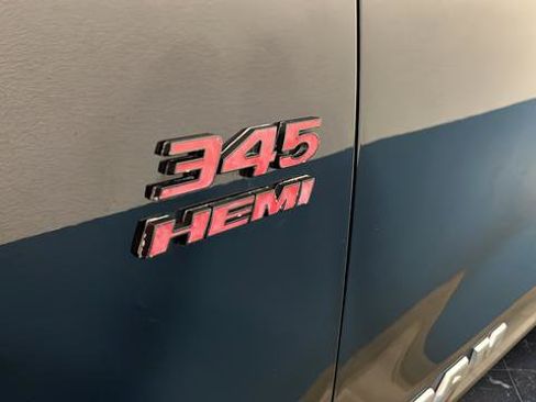 Used 2019 RAM 1500 Laramie w/ Sport Appearance Package AWD/4WD image 42