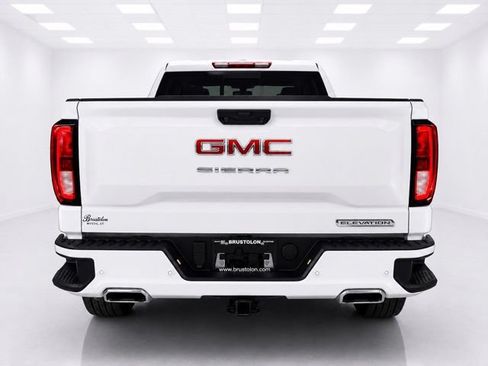 Used 2024 GMC Sierra 1500 Elevation w/ Elevation Premium Package AWD/4WD image 10