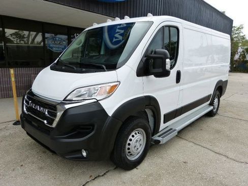 Used 2025 RAM ProMaster 2500 w/ U-Haul Equipment Group image 2