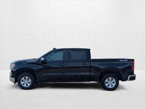Used 2025 Chevrolet Silverado 1500 LT image 8
