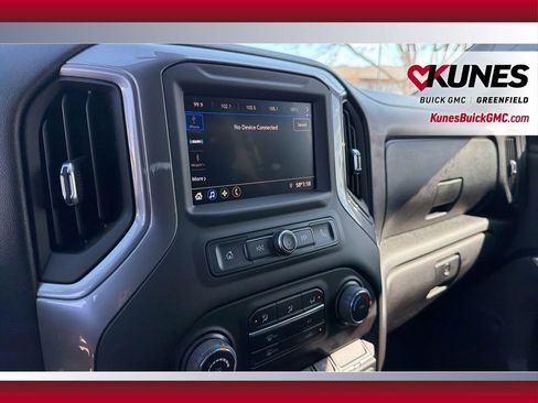 Used 2024 GMC Sierra 1500 AT4 w/ Technology Package image 23