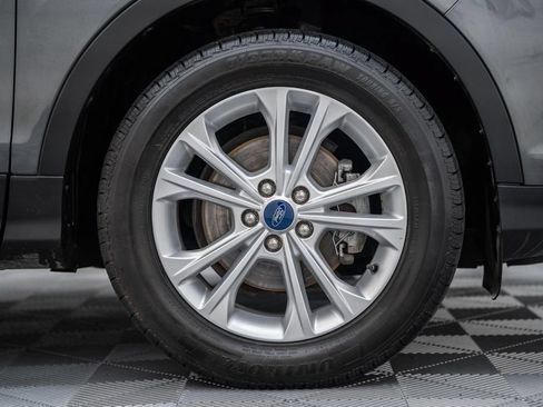 Used 2018 Ford Escape SEL FWD image 17