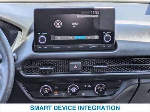 Used 2025 Honda HR-V LX image 17