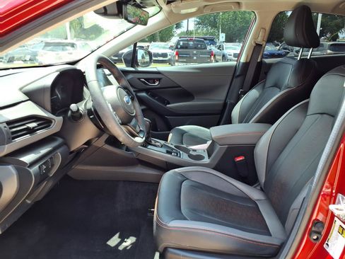 Used 2024 Subaru Crosstrek 2.5i Limited AWD/4WD image 18