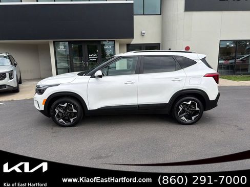 Certified 2024 Kia Seltos EX AWD/4WD image 2