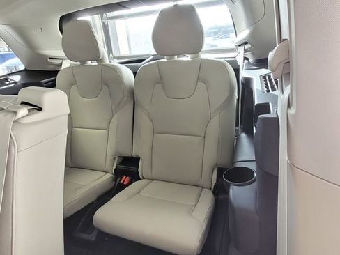 New 2026 Volvo XC90 B6 Ultra w/ Protection Package AWD/4WD image 15