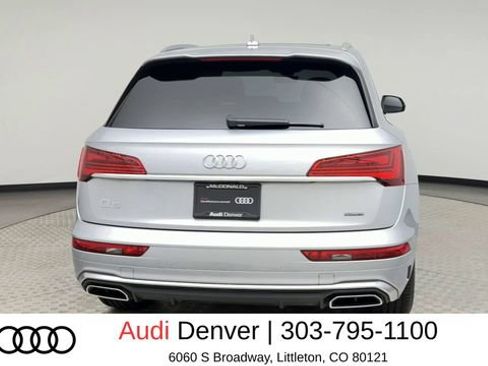 Certified 2023 Audi Q5 2.0T Premium w/ Convenience Package AWD/4WD image 3