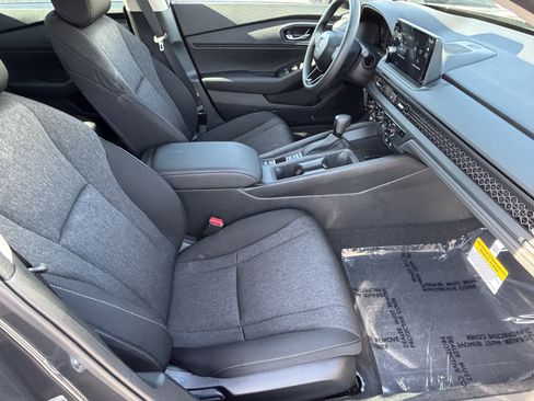 Used 2026 Honda Accord SE image 9