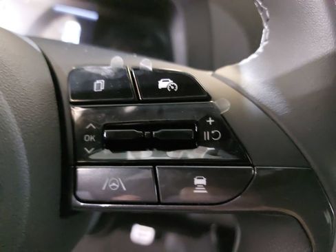 New 2026 Hyundai Elantra SEL Sport Premium FWD image 17