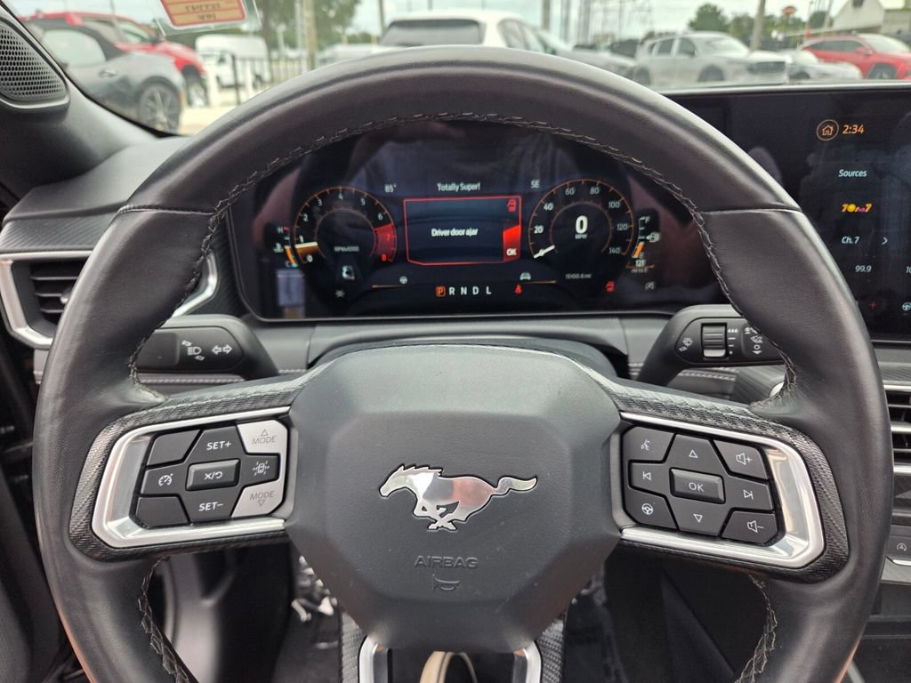 Used 2025 Ford Mustang Premium RWD image 26